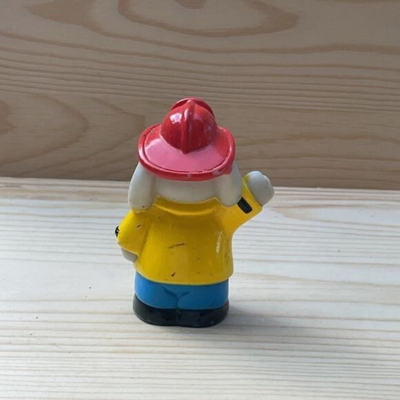 Webkinz Fire Chief Elephant Action Figure - Picture 2 of 2